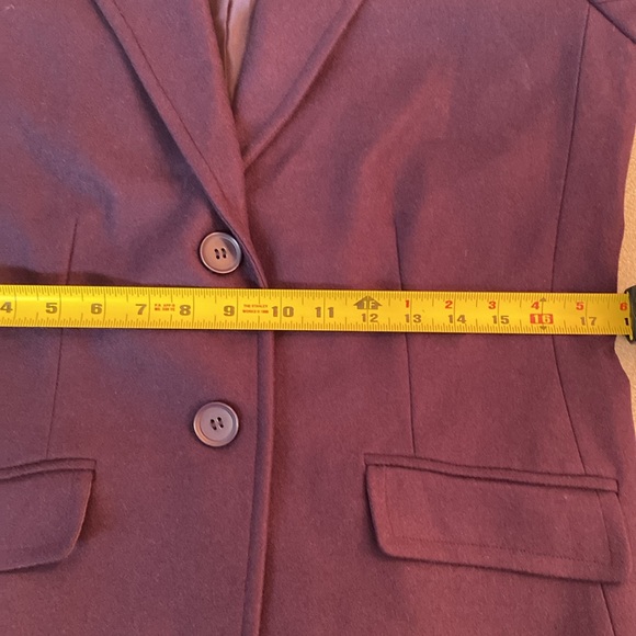 New York & Company - wool blend blazer. Size 14 - Picture 6 of 11